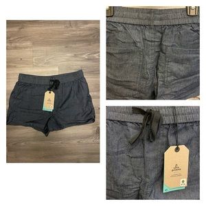 Prana Sunrise Peak shorts